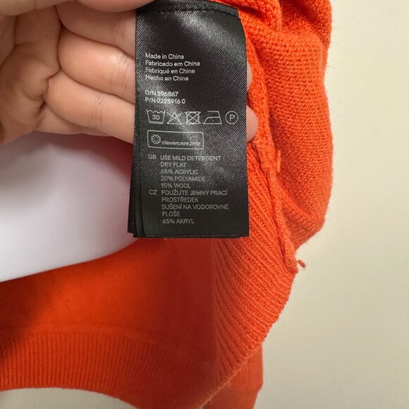 H&M Solid Orange Long Sleeve Wool Blend Sweater Women's Small - Picture 2 of 4